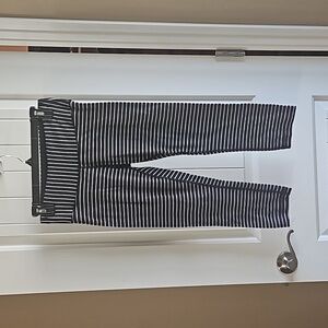 Lululemon striped leggings size 6